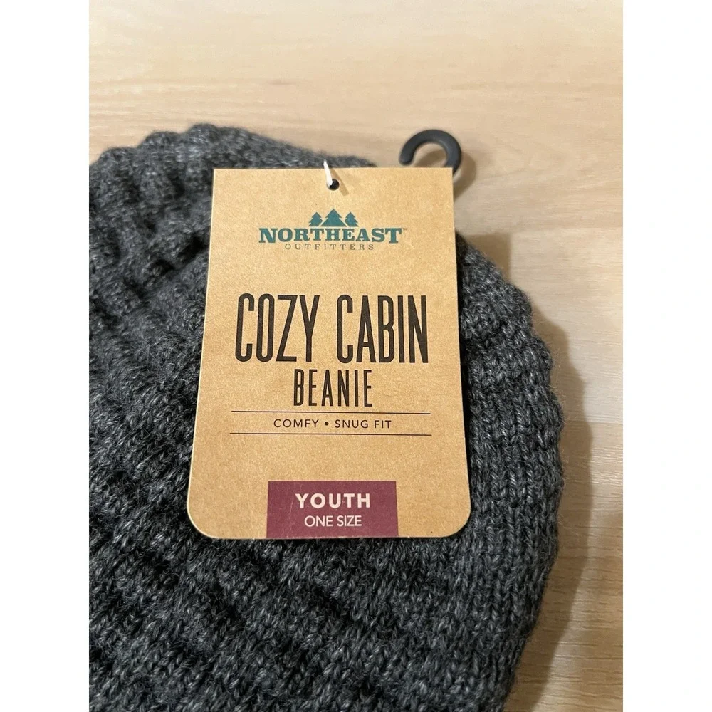 Cozy‎ Cabin Youth Beanie Gray Soft Lined Knit One Size Shark Design Acrylic New
